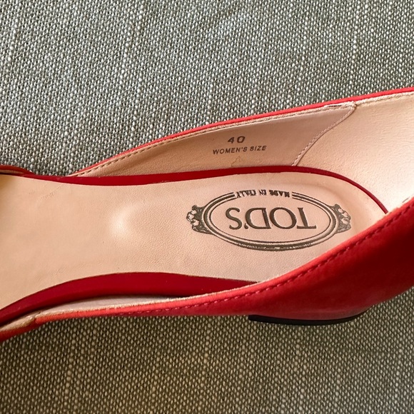 Tods red suede d’Orsay flats - Picture 3 of 5